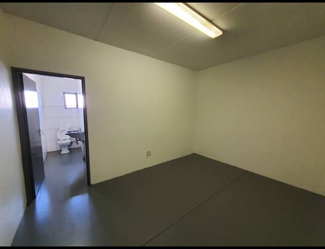 460M² WAREHOUSE TO LET IN DRIEHOEK
